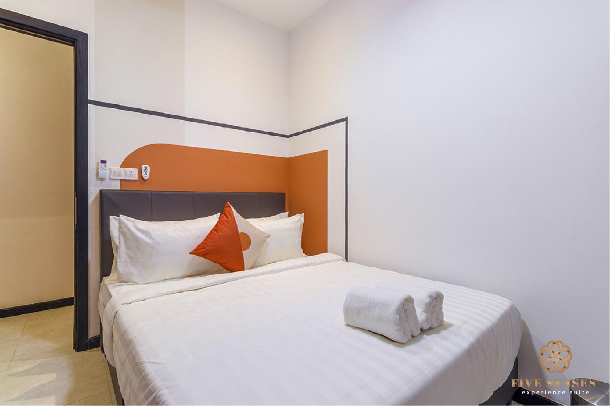 Neu Suites Signature Suites, Klcc Kuala Lumpur Zimmer foto